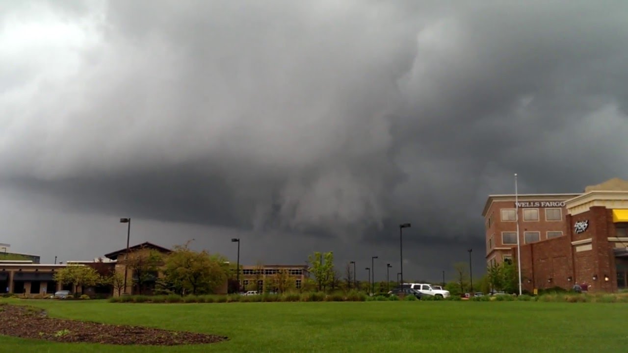 Omaha Tornado Today, Devastating Storm Rips Through City